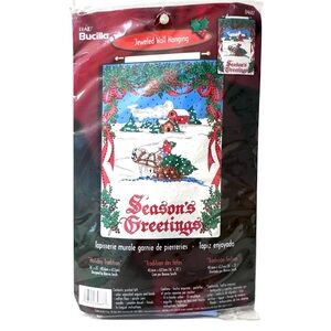 Vintage Bucilla Jeweled Wall Hanging Season's Greetings Christmas Kit 84687
